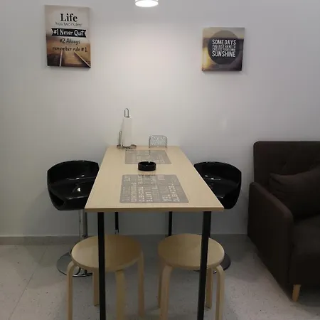 아파트 Dimitris House 7 *